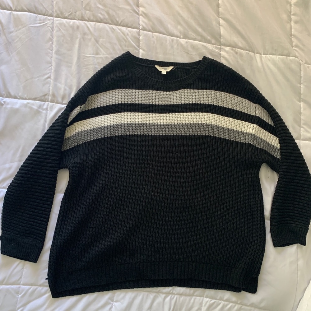 Knit sweater